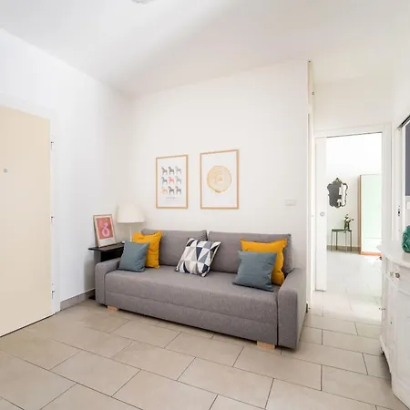 Maison Lumiere, Design 5 Min From Tiburtina Station *