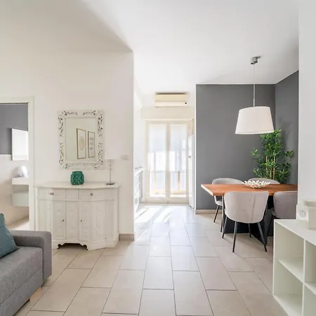 Maison Lumiere, Design 5 Min From Tiburtina Station شقة